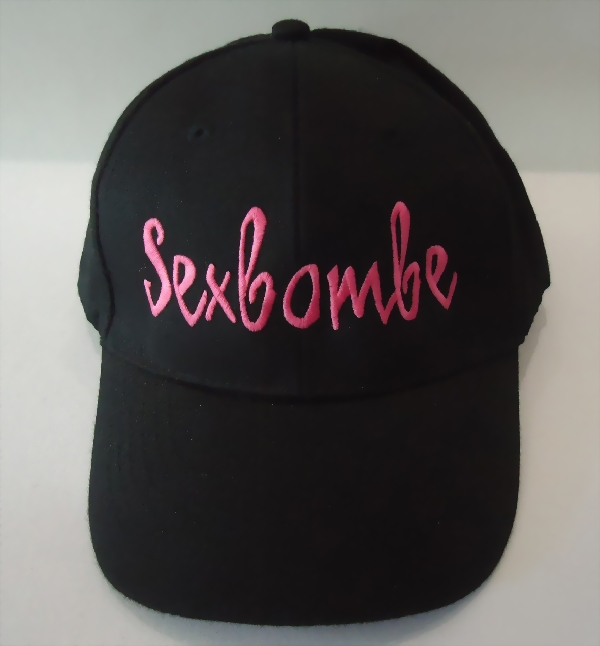 sexbombe-cap-large.jpg